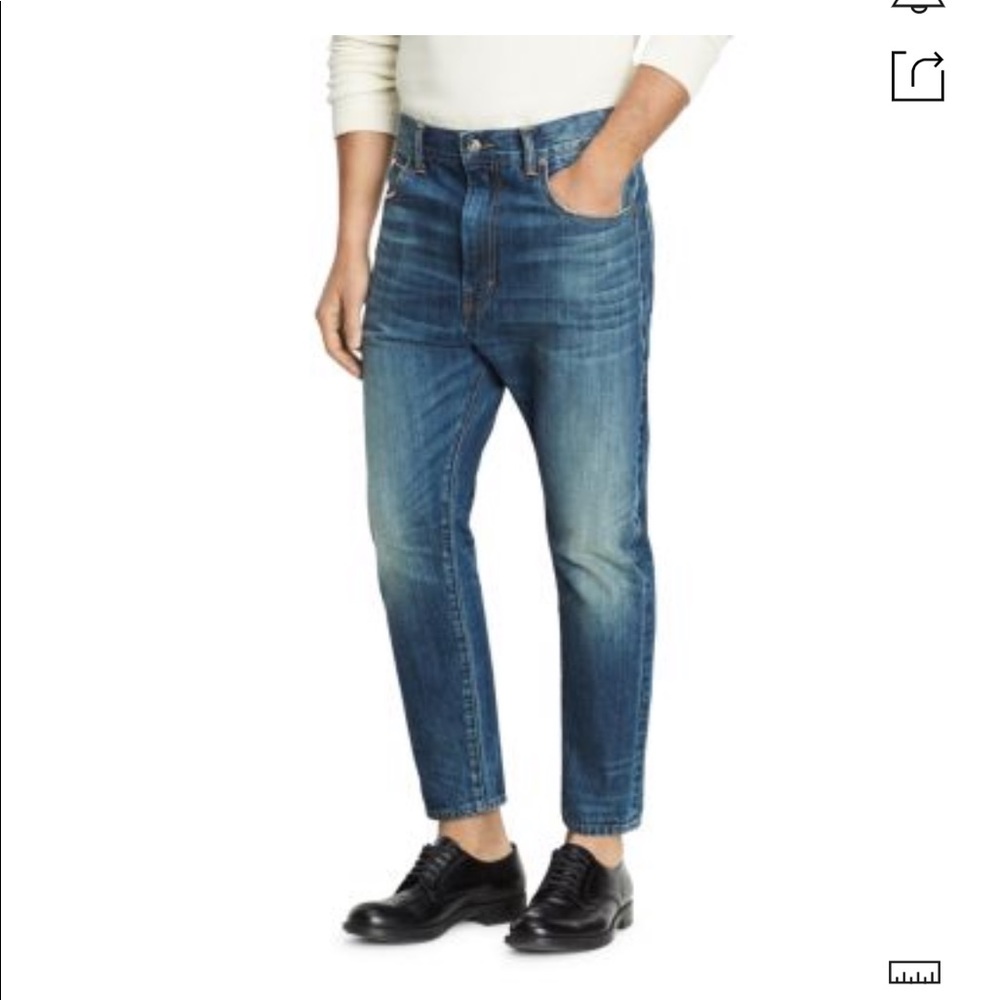 Vince men’s cropped distressed jeans - size 28